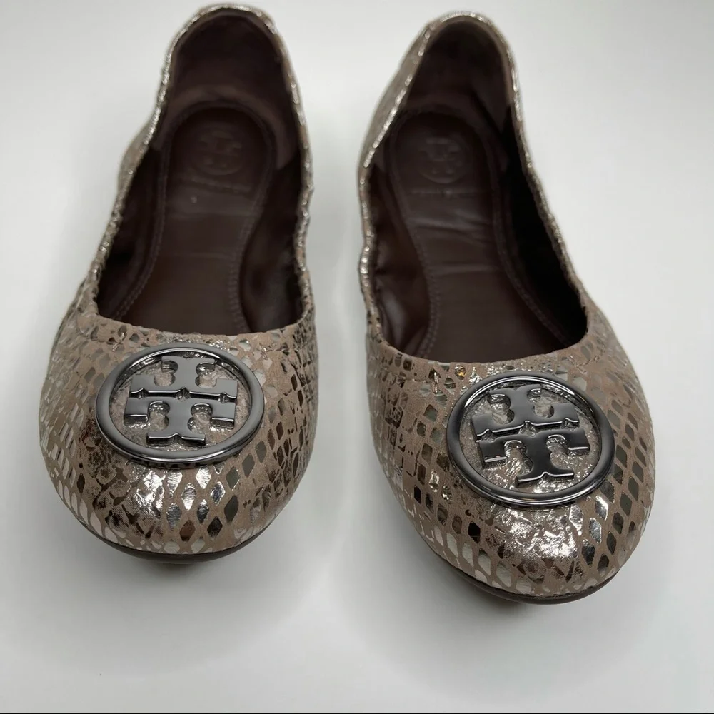TORY BURCH Heidi Pewter Snake Print Metallic Leather Medallion Ballet Flat Sz 5